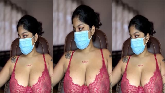 Gorgeous Lankan Girl Nude Showing Video Free