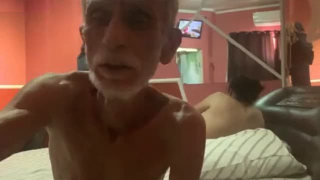 Desi Old Sasurji – Bahu Hard Sex Leaked MMS
