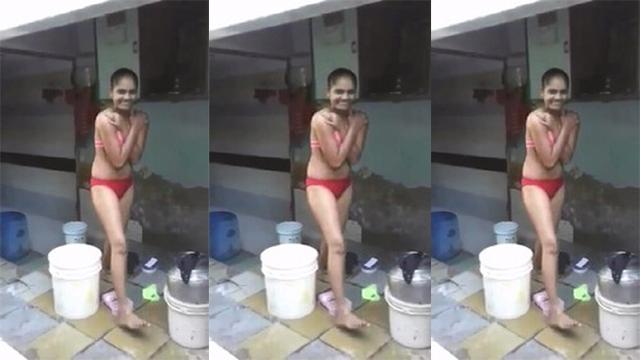 Teen Sexy Maal Cousin Sister Cloth Changing Mms Watch