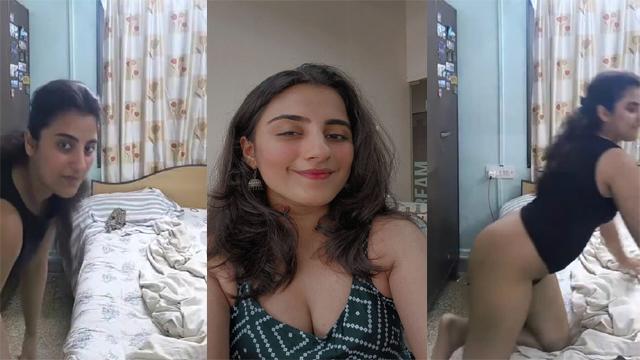 Sexy GF Making Video For Lover – desimms