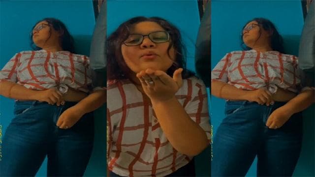 Big Ass Chubby Horny – Girl Showing Fingering