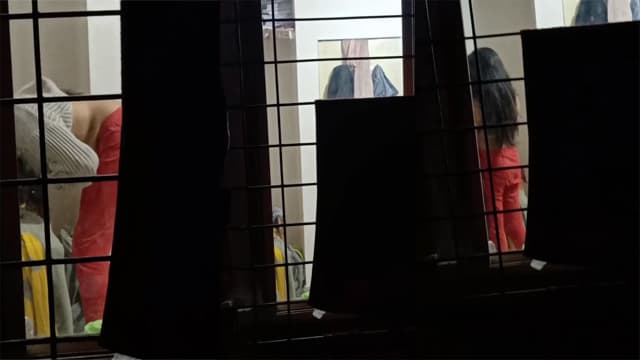 Neighbor Girl Changing Clothes Arousing Video 2026